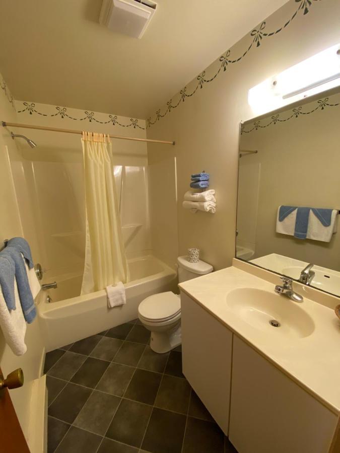 Birchwood Inn شنكوتيغ المظهر الخارجي الصورة